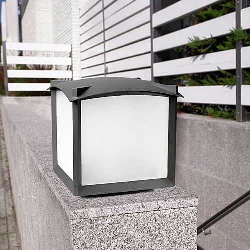 Уличный наземный светильник Leds C4 Mark 10-9390-Z5-M3