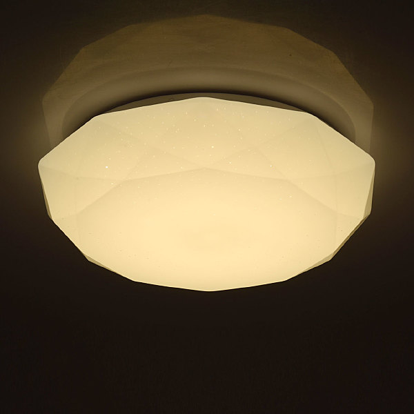 Потолочный светодиодный светильник De Markt Ривз 674014901